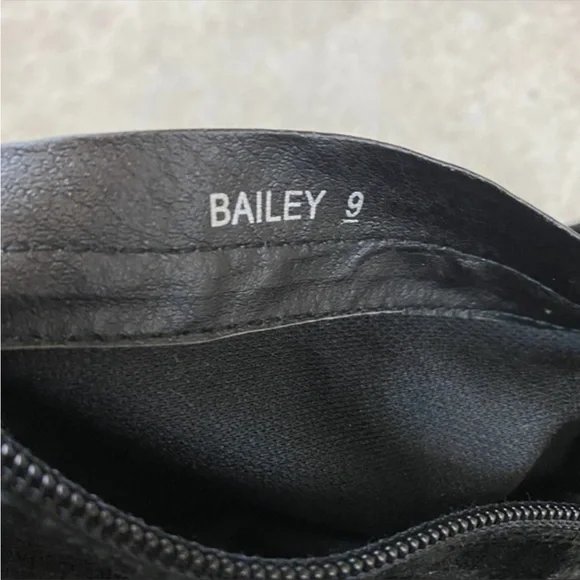 G.C. Shoes Bailey Velour Black Thigh Boots Size 9 - Picture 7 of 7